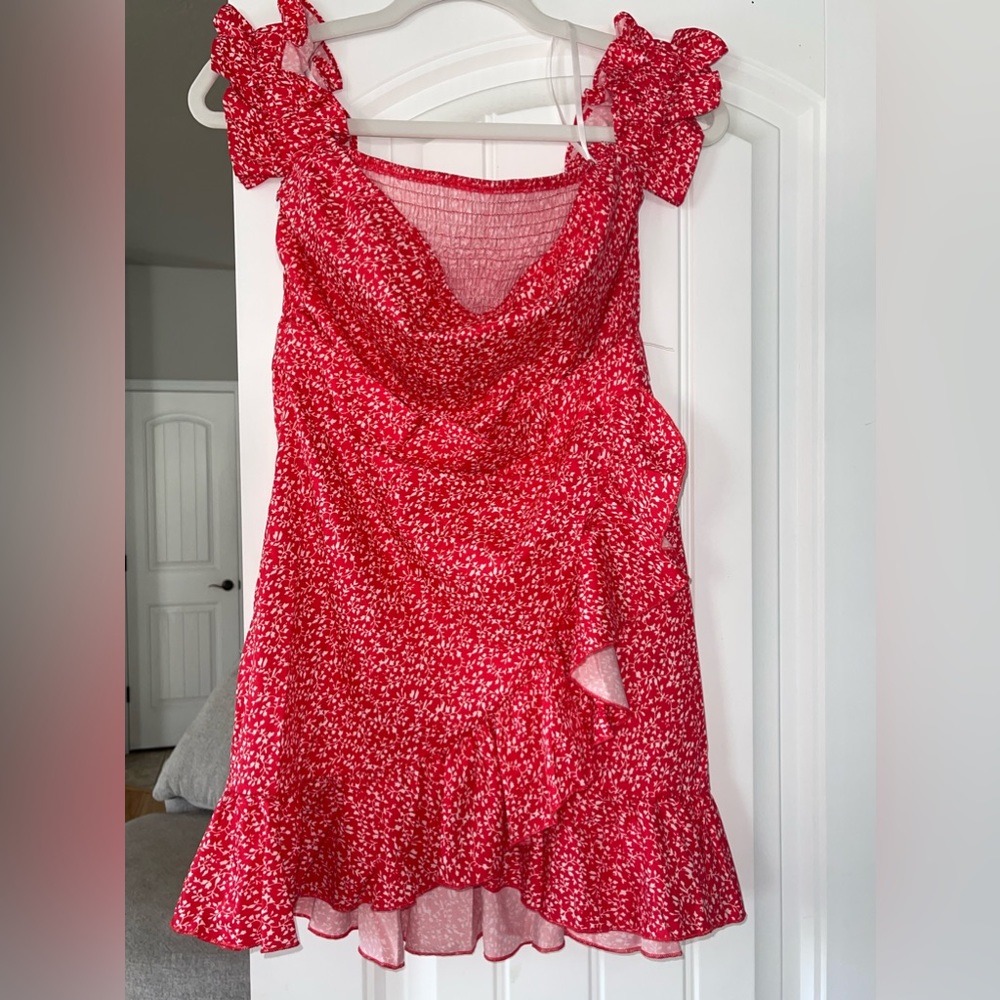 Tie front cutout detail shirred back wrap hem dress